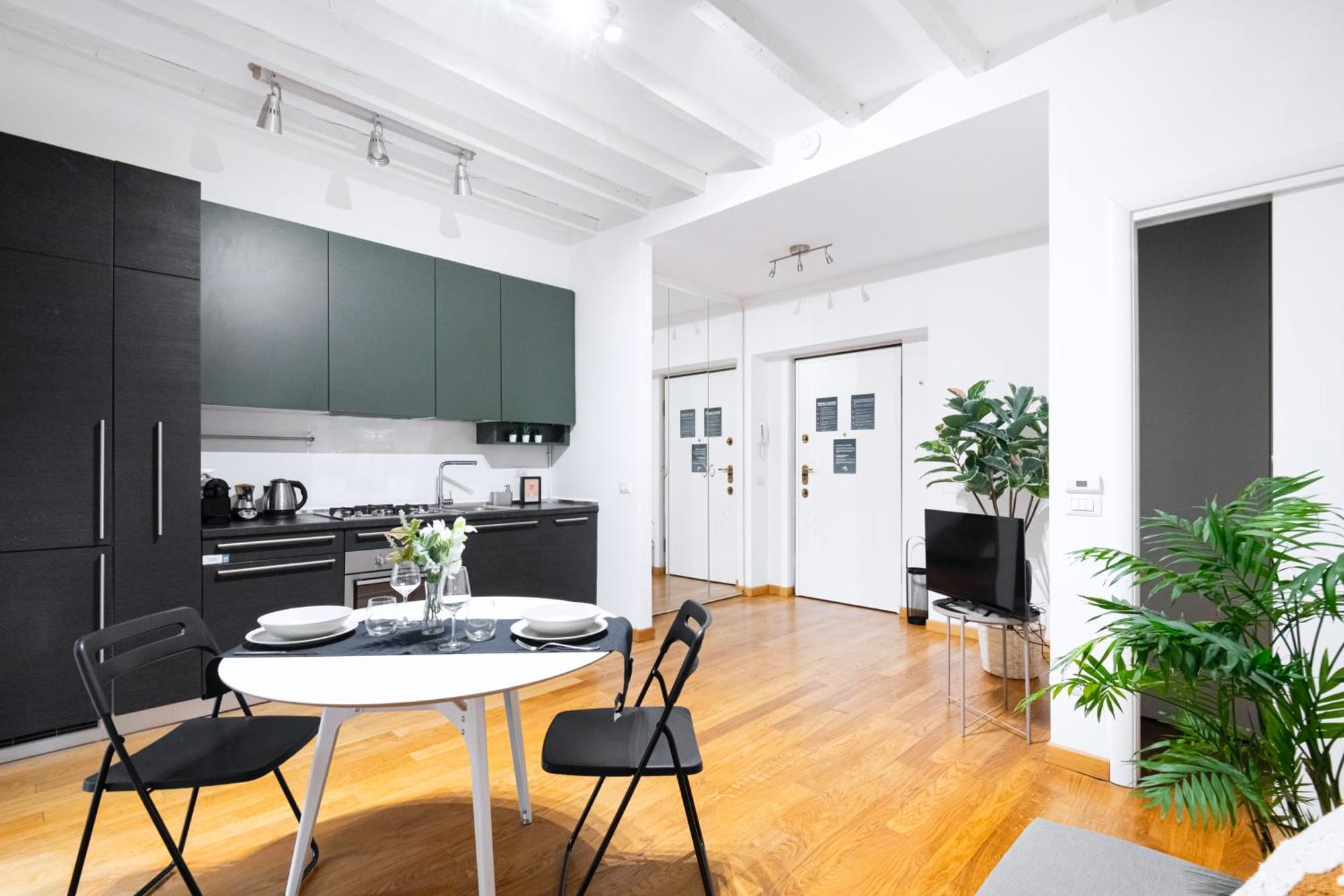 Easylife - Relax In Intimo E Silenzioso A Due Passi Dal Castello Sforzesco Milano